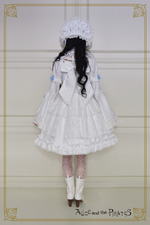 ALICE and the PIRATES新宿店 移転リニューアル1周年記念Special企画 